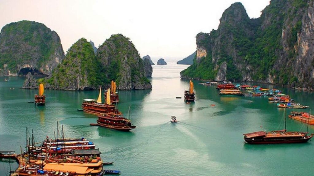 Ha Long Bay